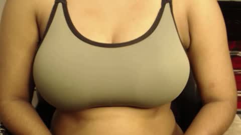 mina online show from 10.25.25