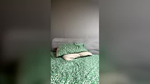 WeDaShit Come Vibe with me . online show from 01.16.26