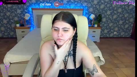 Snapshot of wednesdaylii chatting on 03.10.25 Wednesday online show from 03.10.25