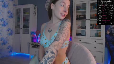  moon  online show from 01.10.25