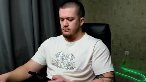 Snapshot of well_boy_ chatting on 02.14.26 well_boy_ online show from 02.14.26