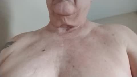 Snapshot of welldny chatting on 02.21.26 welldny online show from 02.21.26