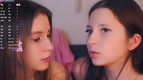 Nora online show from 11.11.25