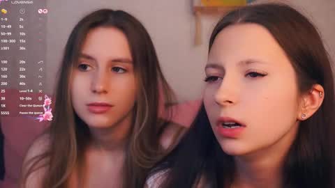 Nora online show from 11.12.25