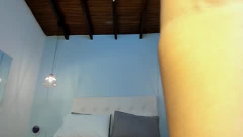 Wendolyn online show from 04.14.26