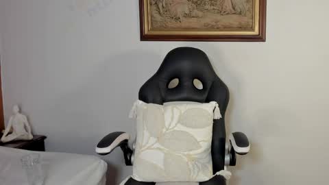 Wendy Marshall  online show from 03.27.26