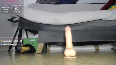 Snapshot of wendy_rivera chatting on 01.03.25 Wendy online show from 01.03.25