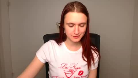 Snapshot of wendy_say_ chatting on 12.23.24 Wendy online show from 12.23.24