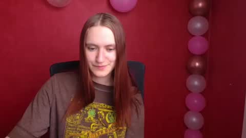 Snapshot of wendy_say_ chatting on 02.12.25 Wendy online show from 02.12.25
