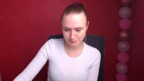 Snapshot of wendy_say_ chatting on 02.17.25 Wendy online show from 02.17.25