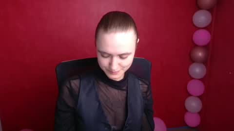 Snapshot of wendy_say_ chatting on 03.10.25 Wendy online show from 03.10.25