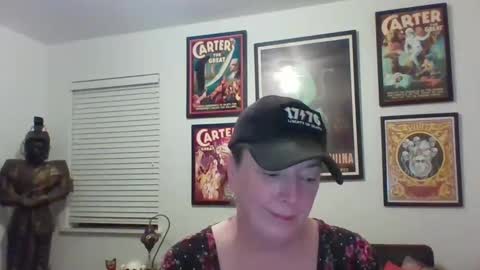 Snapshot of wendycu chatting on 01.03.25 WendyCU online show from 01.03.25