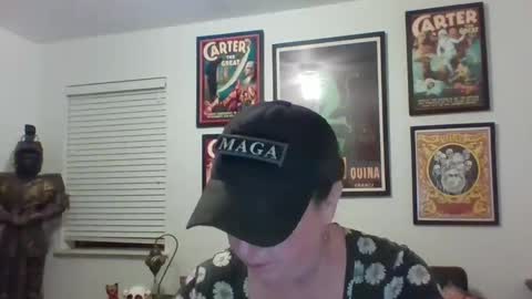 Snapshot of wendycu chatting on 01.18.25 WendyCU online show from 01.18.25