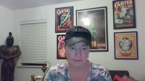 Snapshot of wendycu chatting on 01.28.25 WendyCU online show from 01.28.25