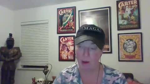 Snapshot of wendycu chatting on 01.28.25 WendyCU online show from 01.28.25