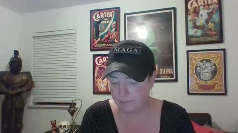 Snapshot of wendycu chatting on 01.31.25 WendyCU online show from 01.31.25