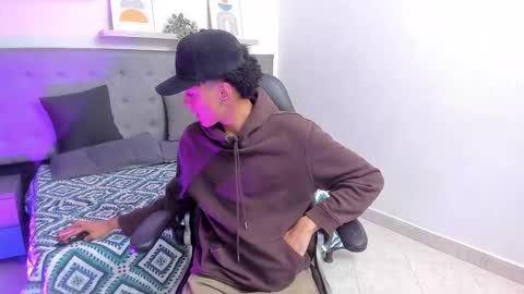 Snapshot of wes_gibbings chatting on 01.10.26 WES online show from 01.10.26