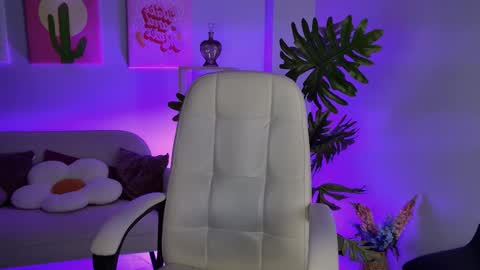 little girl who is always rightLisa online show from 01.19.26