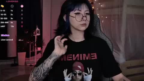little girl who is always rightLisa online show from 07.23.26