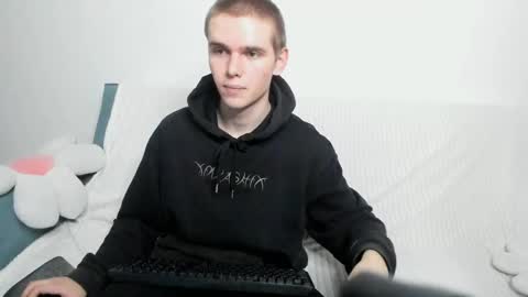 Snapshot of wesleyross chatting on 12.25.24 Wes online show from 12.25.24