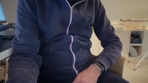 wet_adidasboy online show from 10.14.25