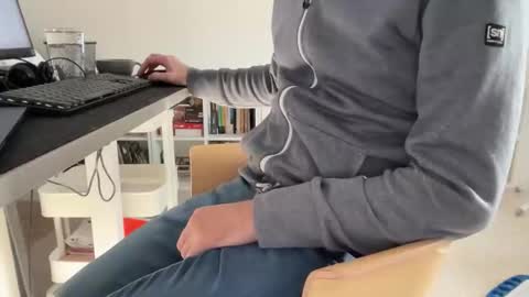 wet_adidasboy online show from 11.18.25