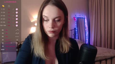 Lana online show from 02.15.25