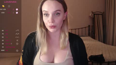 Lana online show from 03.11.25