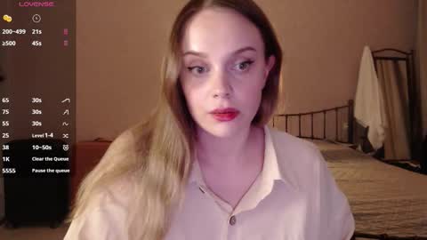 Lana online show from 09.15.25
