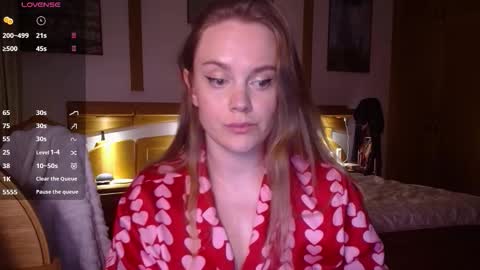 Lana online show from 02.10.26