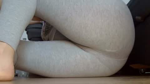 wet_pants2022 online show from 10.24.25