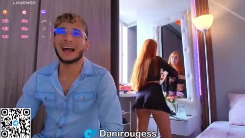 Mia and Dylan online show from 10.20.25