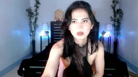 Snapshot of wetcumnaughty69_rihanna chatting on 09.17.25 Rihanna online show from 09.17.25