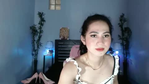 Snapshot of wetcumnaughty69_rihanna chatting on 09.18.25 Rihanna online show from 09.18.25