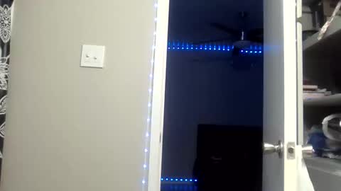 Kylie online show from 10.03.25