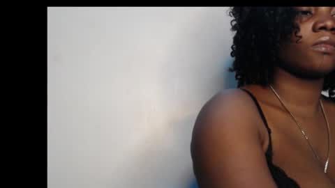 wetmypussy02 online show from 10.20.25