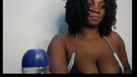 wetmypussy02 online show from 10.29.25