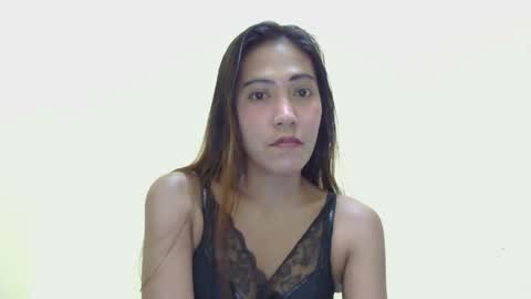 wetpetitechix online show from 05.19.26