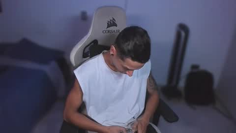 Snapshot of wexx_ chatting on 02.06.26 wex online show from 02.06.26