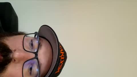 wheely19871606 online show from 02.03.25