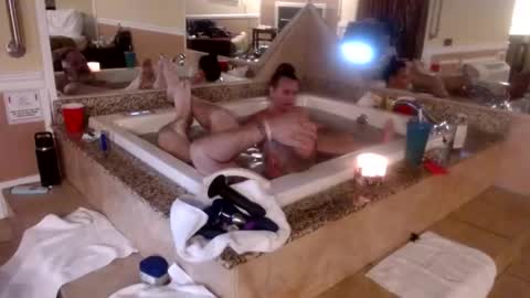 wheresmyqueenat online show from 01.27.25