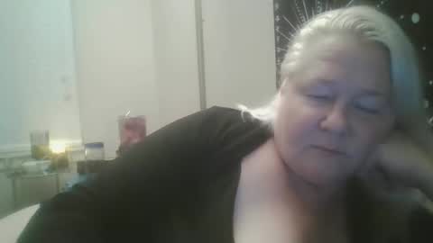 Snapshot of whipsnap19 chatting on 10.20.25 whipsnap19 online show from 10.20.25