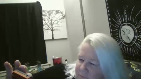 whipsnap19 online show from 04.14.26