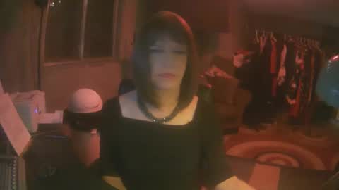 Snapshot of whisperlace chatting on 10.27.25 Whisper online show from 10.27.25