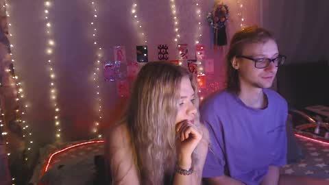 Melania and Mikey online show from 04.25.26