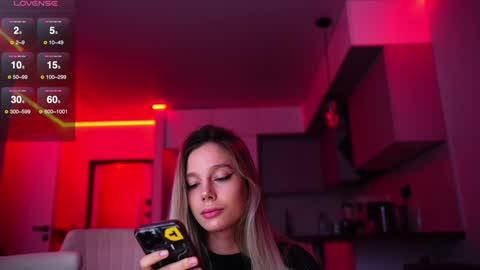 Snapshot of whitebanny chatting on 12.16.24 Kate  online show from 12.16.24