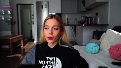 Snapshot of whitebanny chatting on 02.22.25 Kate  online show from 02.22.25