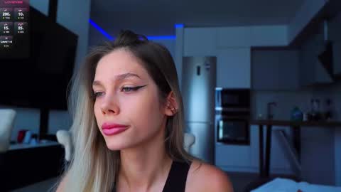 Snapshot of whitebanny chatting on 09.15.25 Kate  online show from 09.15.25