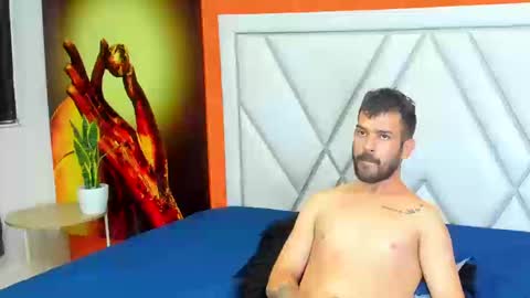 Dylan white online show from 09.25.25