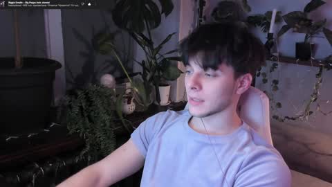 Snapshot of whiteegrimm chatting on 12.22.24 Gus online show from 12.22.24